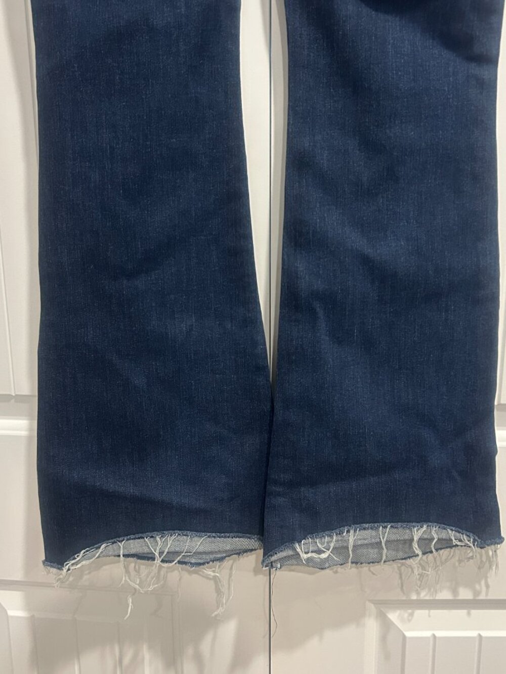 Mother The Weekender Fray in Mint Condition Dark Wash Jeans Women's Size 30 - Picture 10 of 12